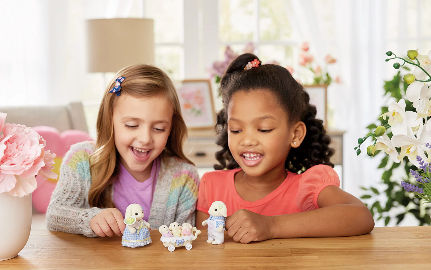 Calico Critters Flora Rabbit Family - Image 3