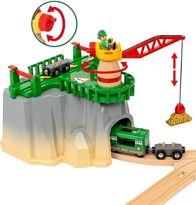 BRIO Cargo Mountain Set - Image 6