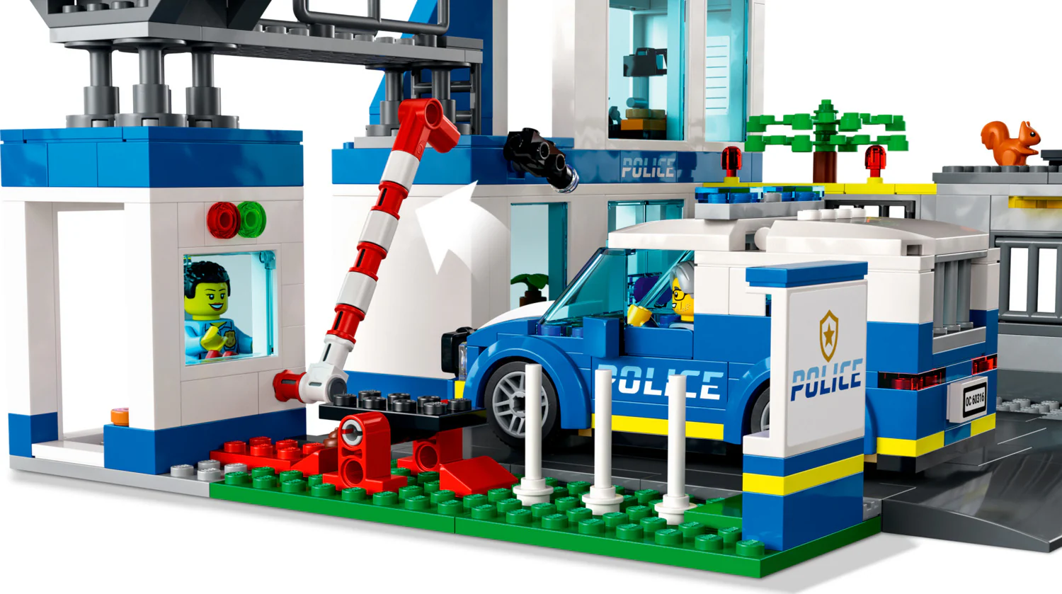 LEGO® City: Police Station 60316 - Image 3