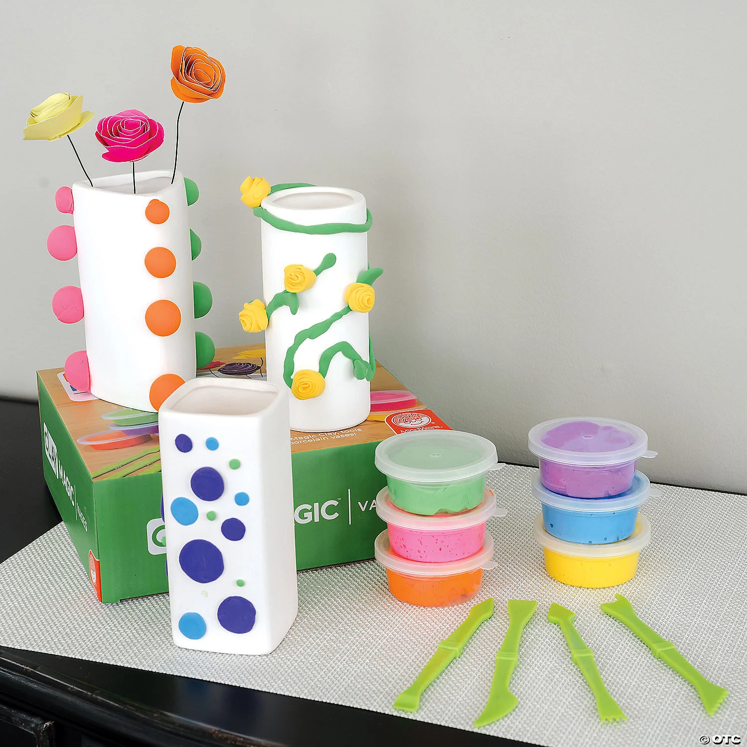 Clay Magic Vases Craft Kit - Image 4
