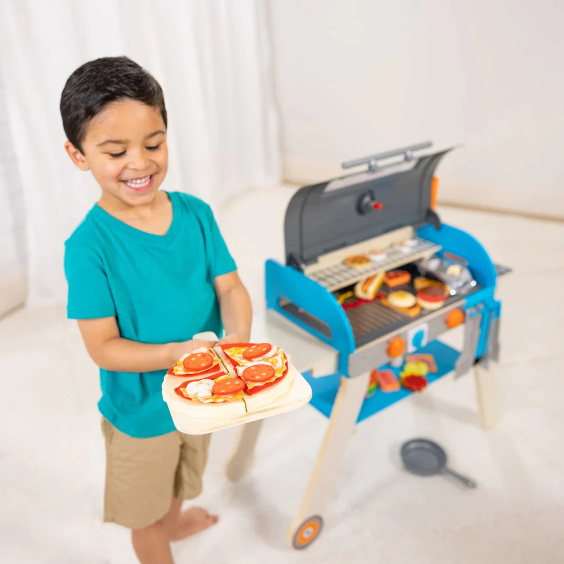 Deluxe Grill & Pizza Oven Playset - Image 4