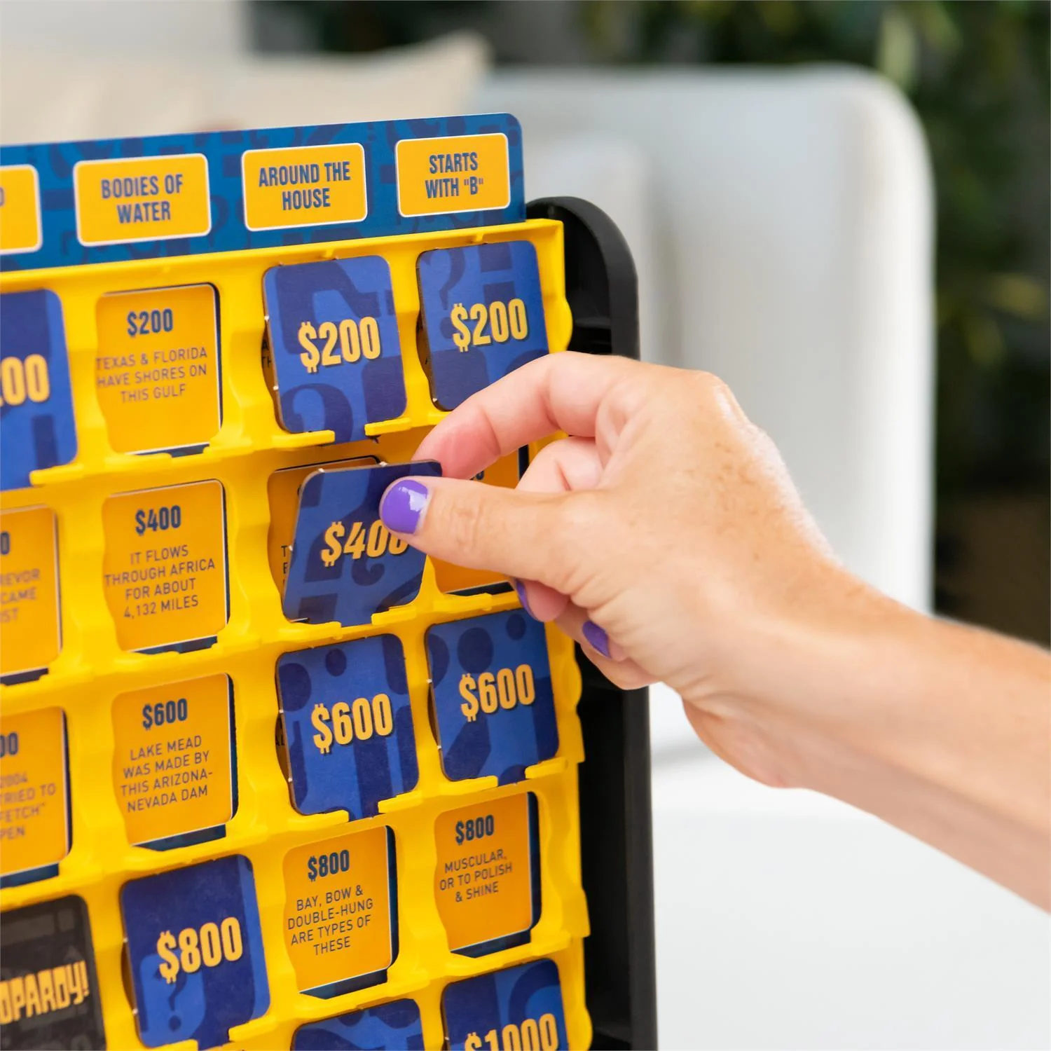 Jeopardy Board Game - Image 5
