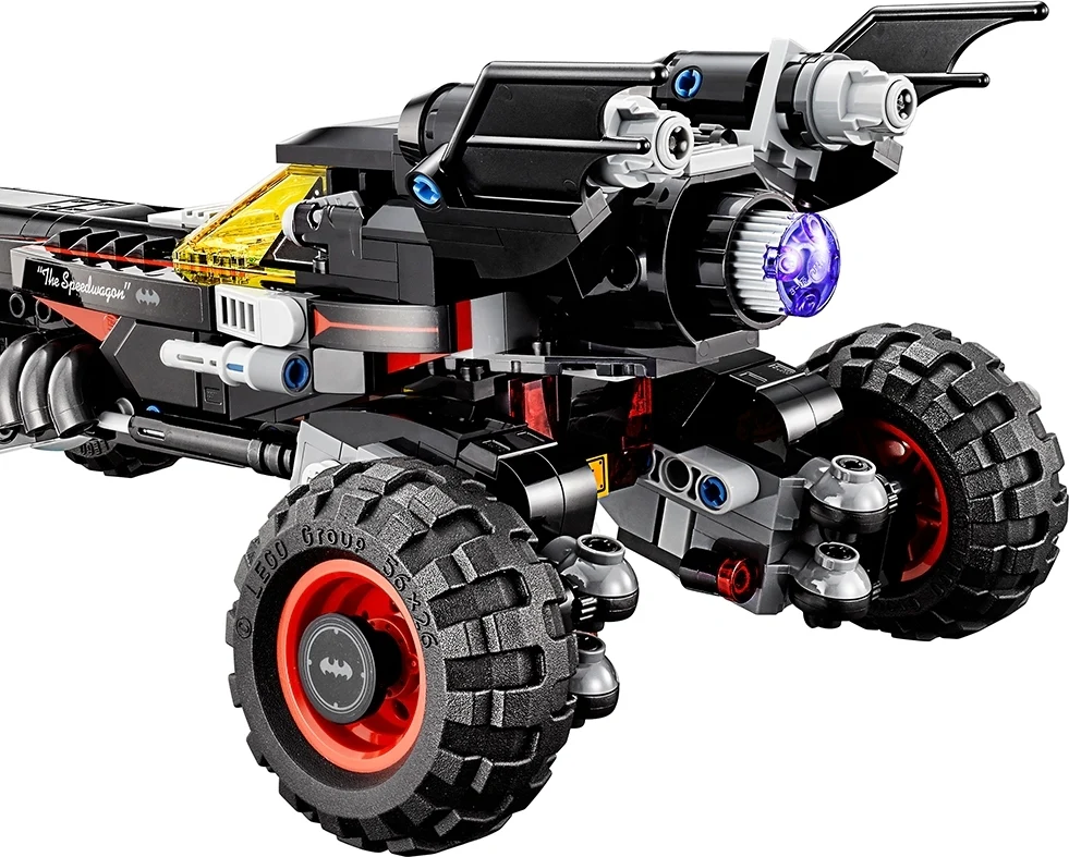 LEGO® BATMAN MOVIE: The Batmobile - Image 4