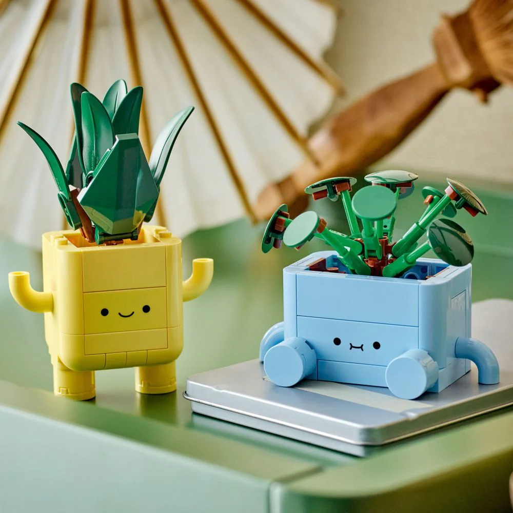 LEGO Botanicals: Happy Plants - Image 3