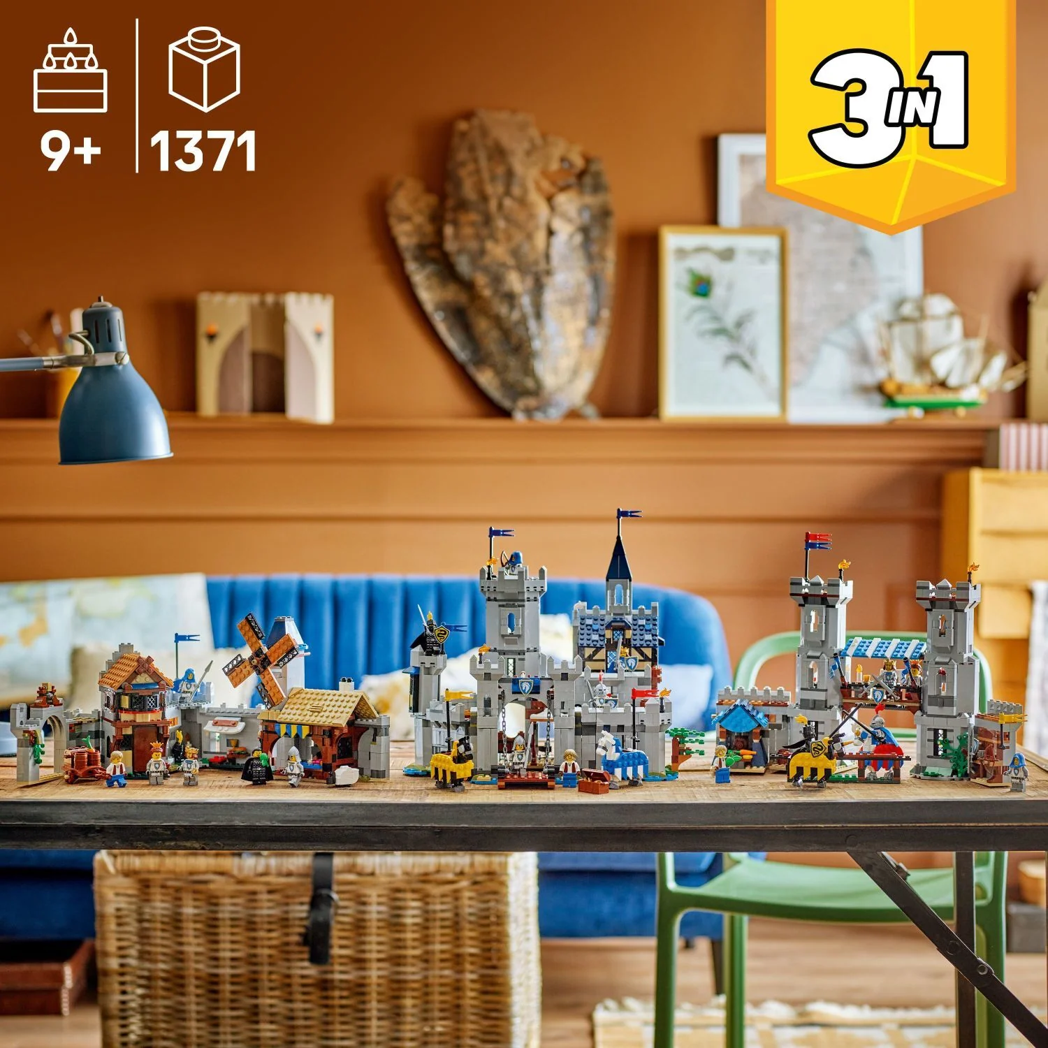 LEGO Creator: Medieval Horse Knight Castle - Image 3