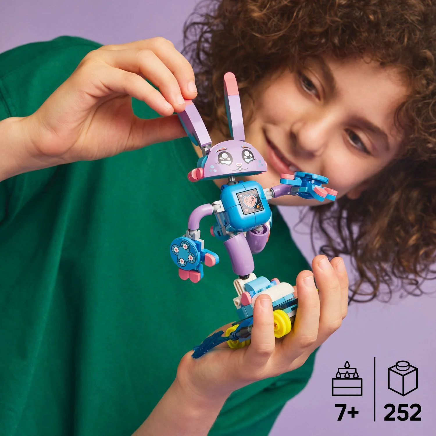 LEGO® DREAMZzz: Izzie and Bunchurro the Gaming Bunny 71490 - Image 3