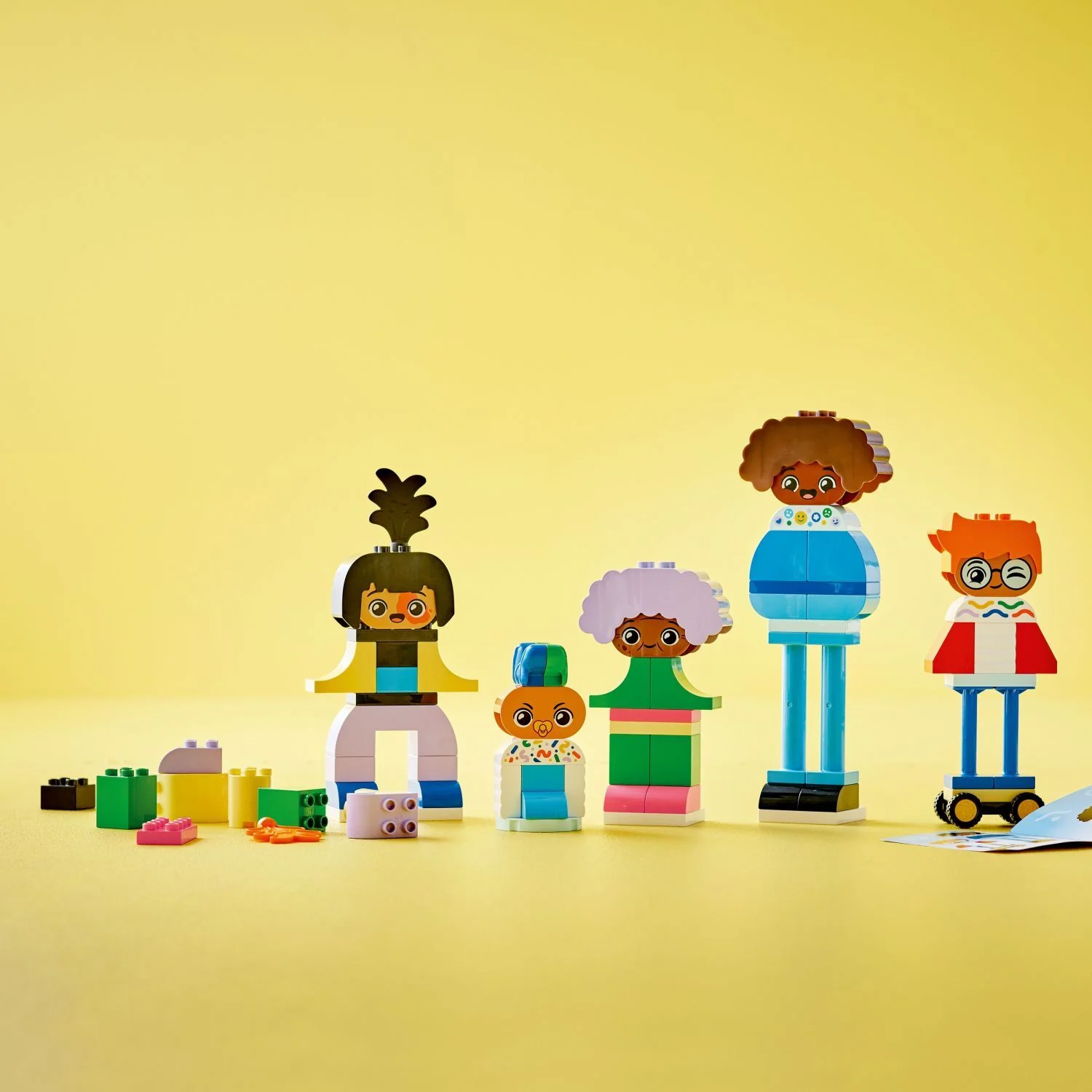 LEGO® DUPLO® Buildable People with Big Emotions 10423 - Image 3
