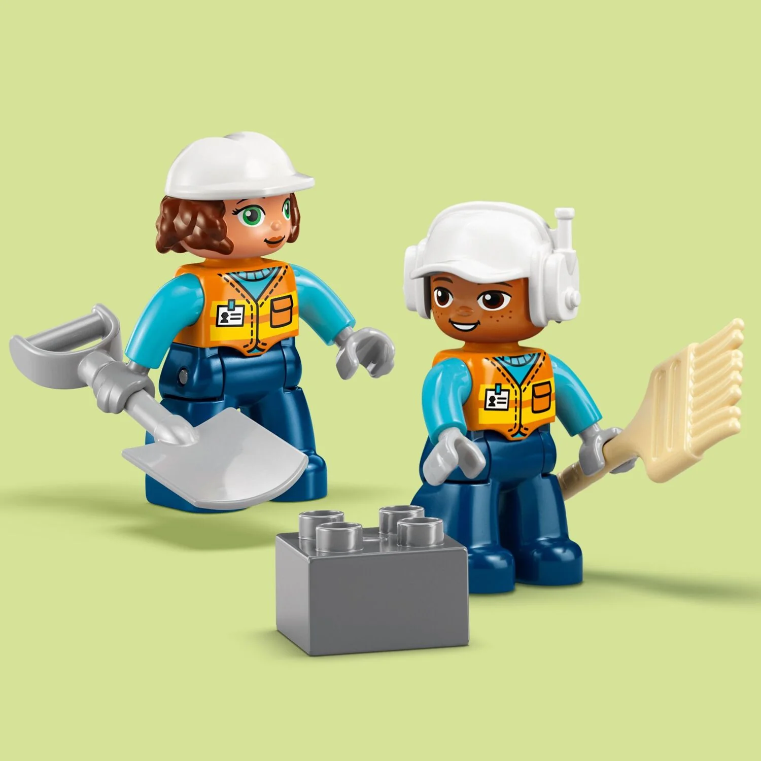 LEGO DUPLO Town: 3 in 1 Construction Site and Vehicles - Image 7