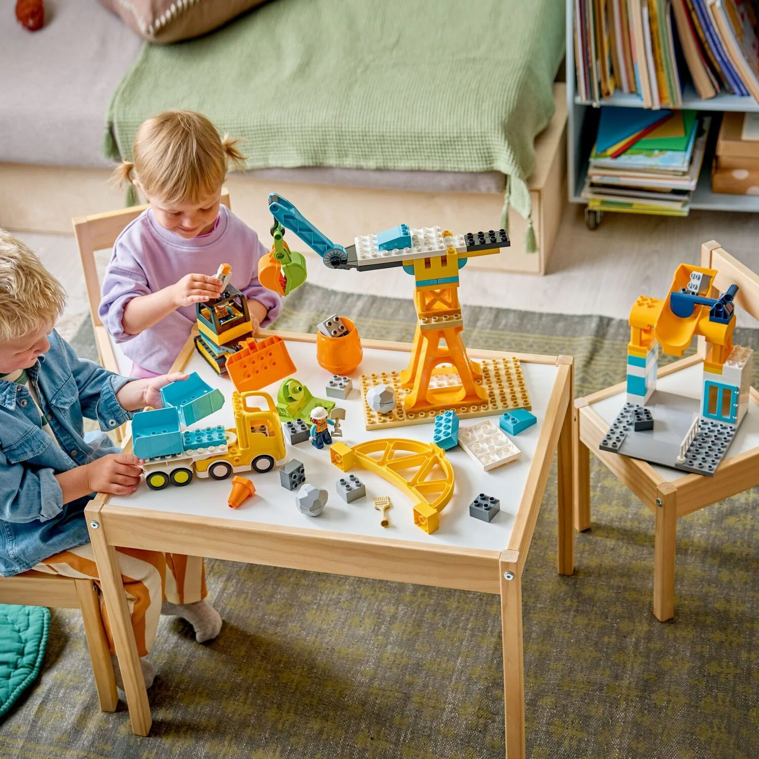 LEGO DUPLO Town: 3 in 1 Construction Site and Vehicles - Image 8