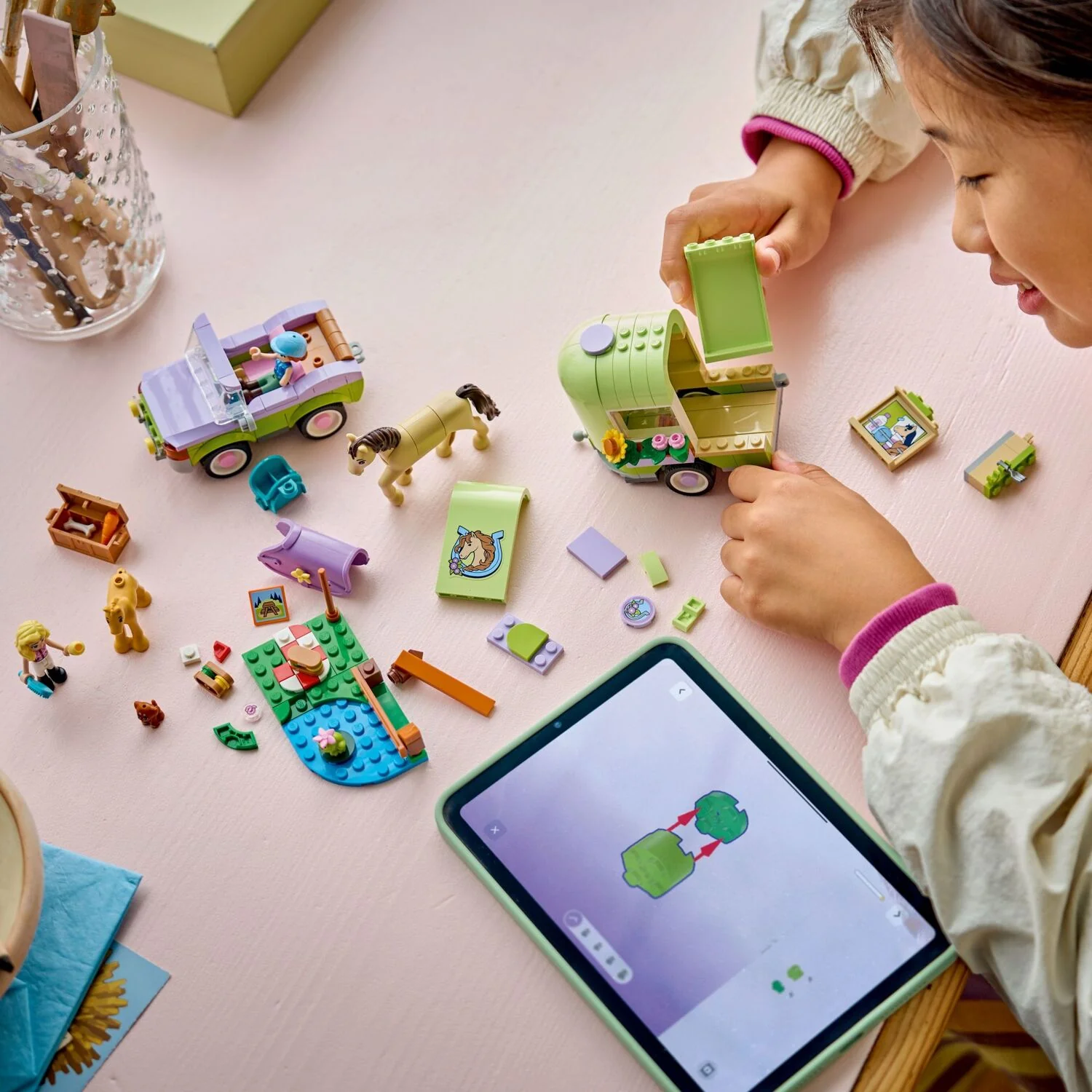LEGO Friends: Horse & Baby Foal Trailer - Image 8