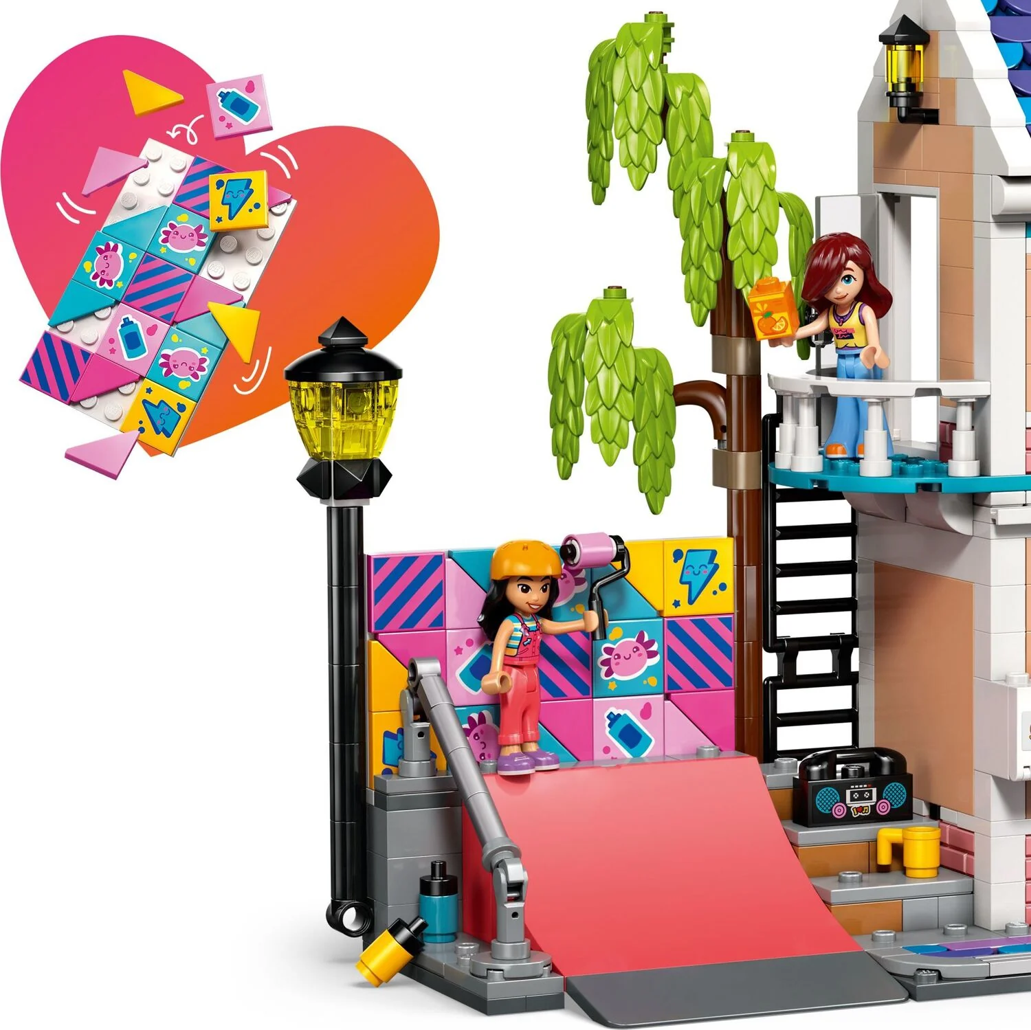 LEGO Friends: Liann's Family House - Image 2