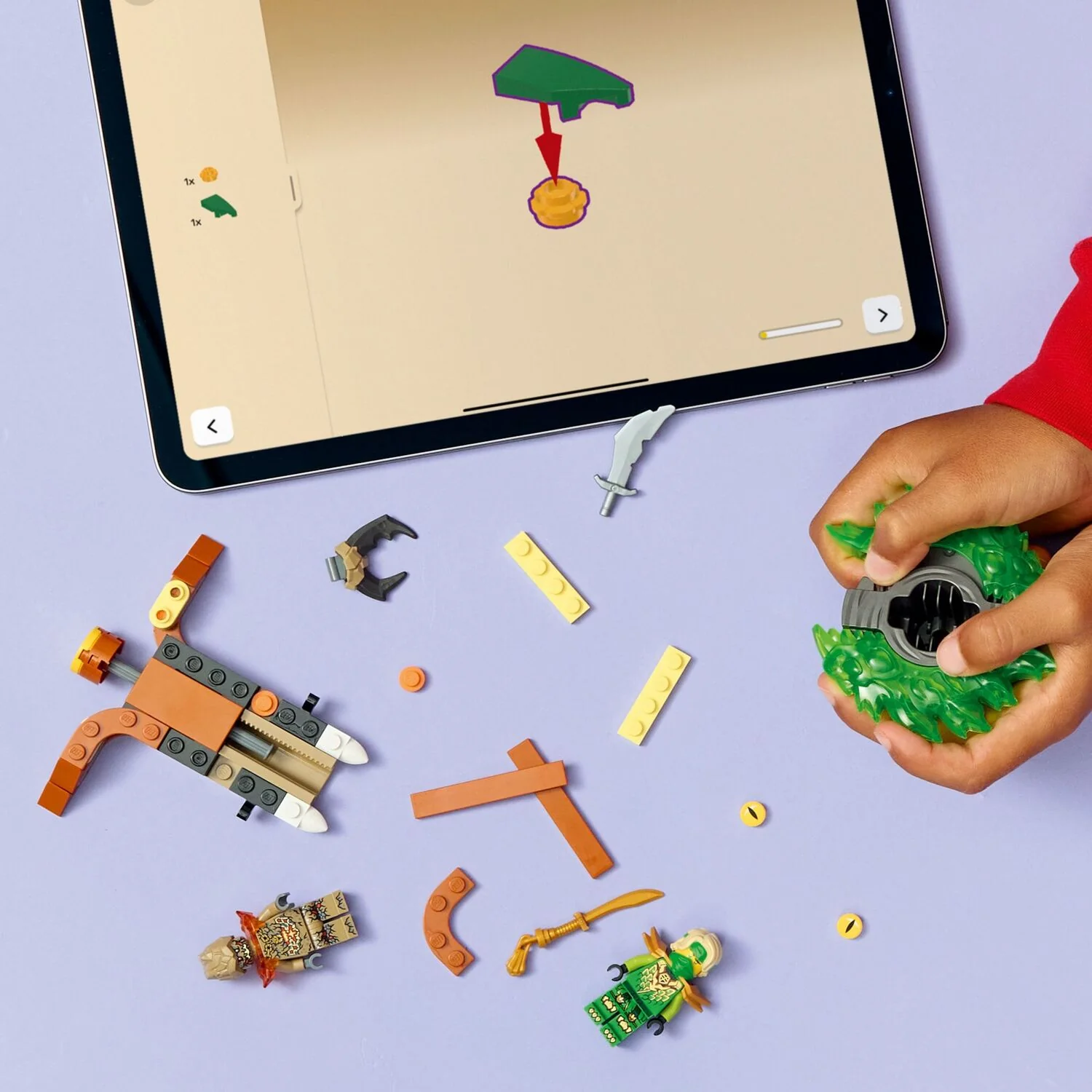 LEGO Ninjago: Lloyd vs. Earth Monster Spinner - Image 3