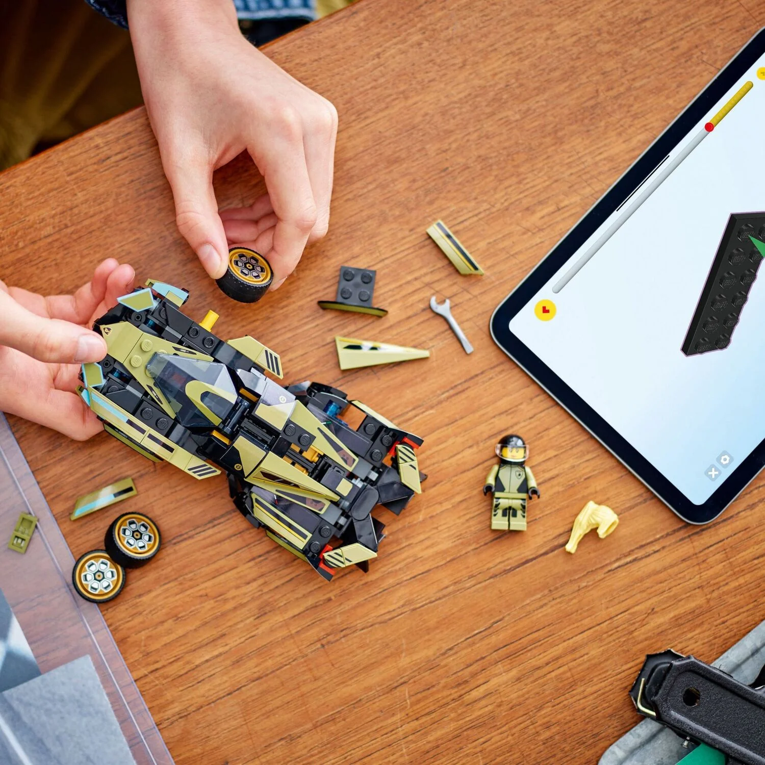 LEGO® Speed Champions: Lamborghini Lambo V12 Vision GT Super Car 76923 - Image 4