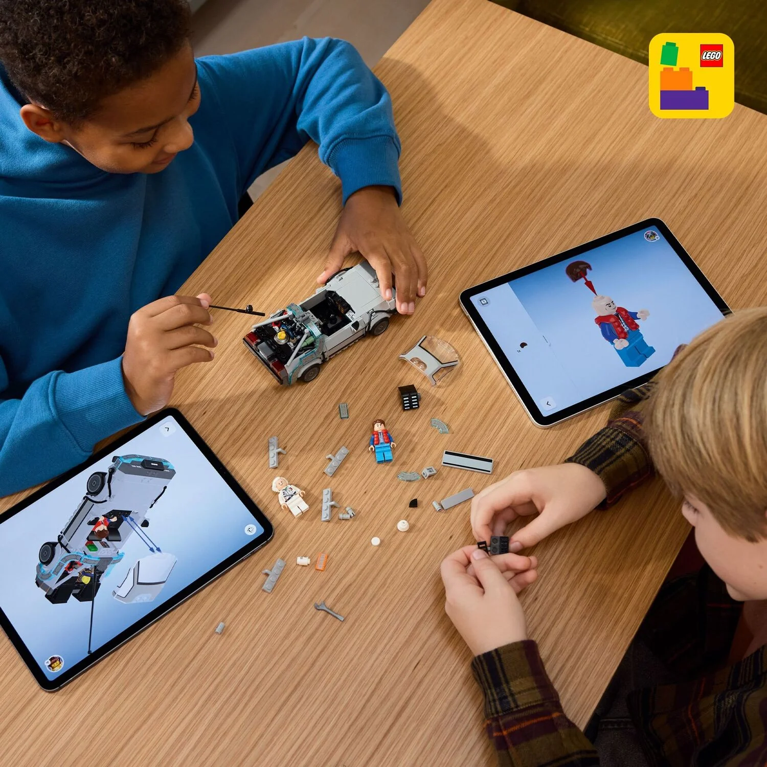 LEGO Speed Champions: Time Machine from Back to the Future - Image 10