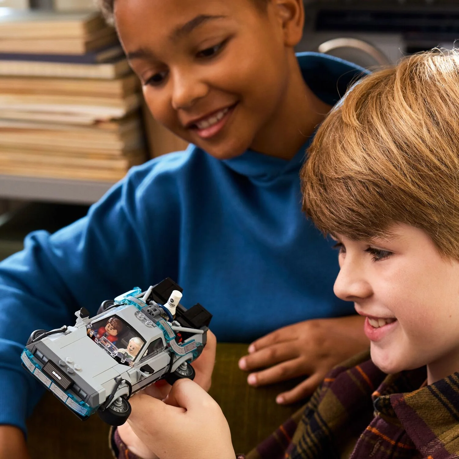 LEGO Speed Champions: Time Machine from Back to the Future - Image 4