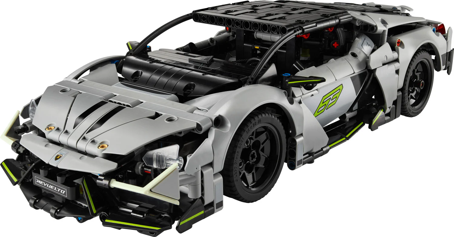 LEGO Technic: Lamborghini Revuelto Super Sports Car - Image 2