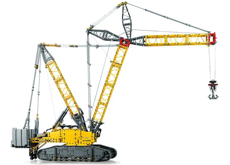 LEGO® Technic Liebherr Crawler Crane LR 13000 42146 - Image 4