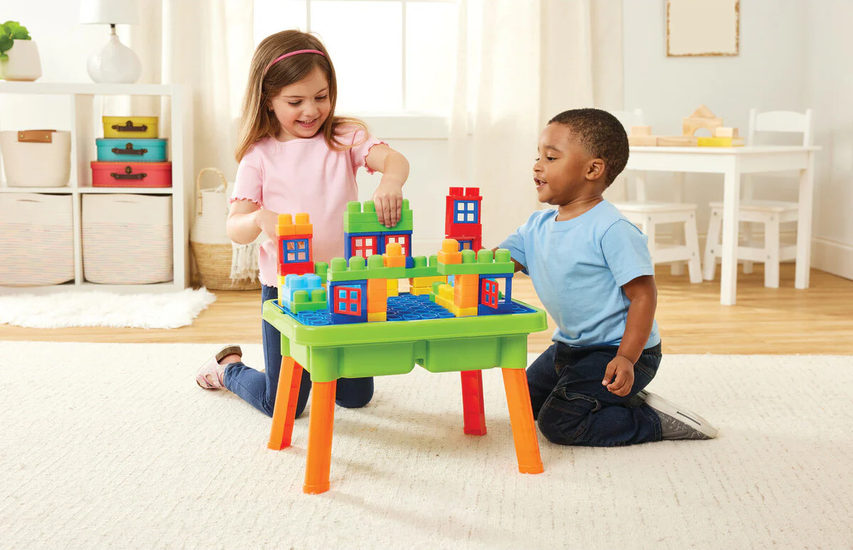 Little Builder's Activity Table - Image 4