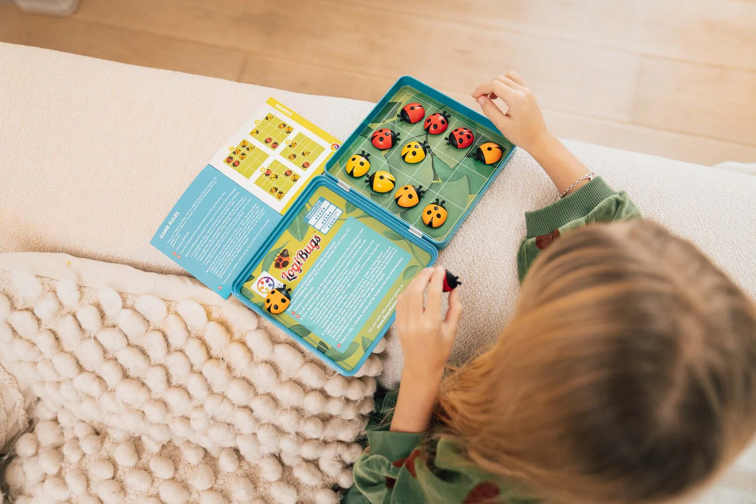 LogiBugs Magnetic Puzzle Game - Image 4