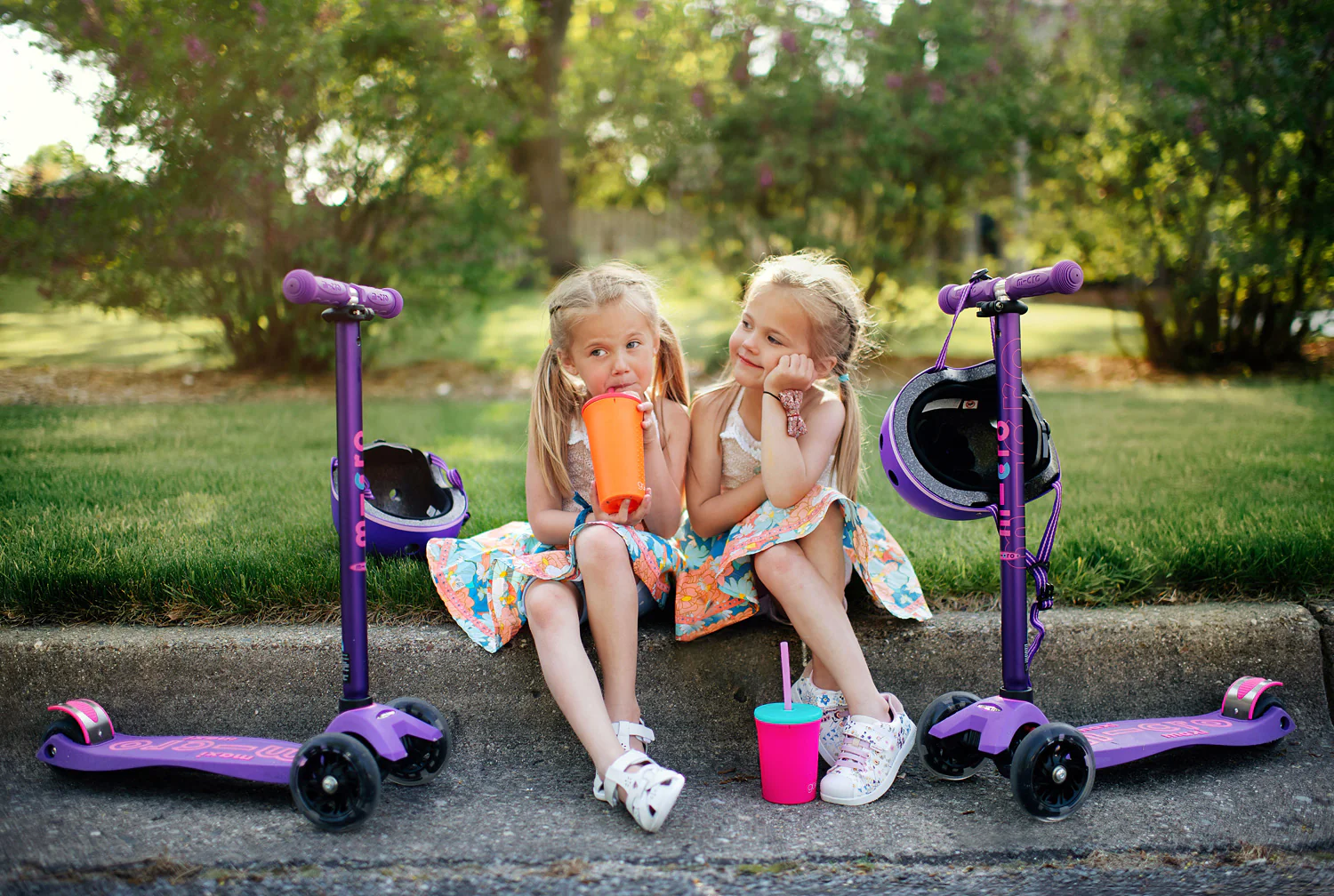Maxi Deluxe LED Scooter - Purple - Image 5