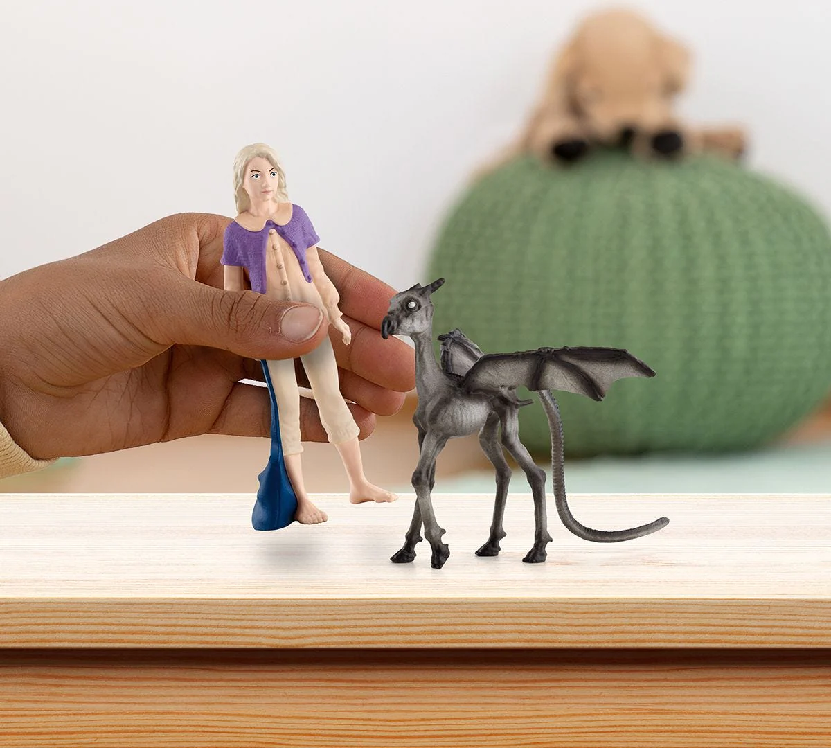 schleich Luna Lovegood™ & Baby Thestral - Image 2